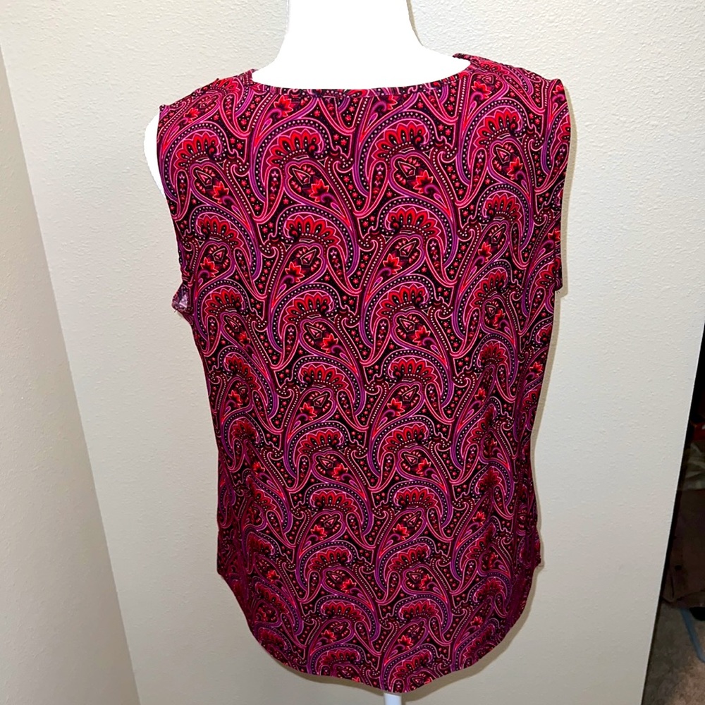 Roz & Ali Shell Tank - Picture 5 of 5